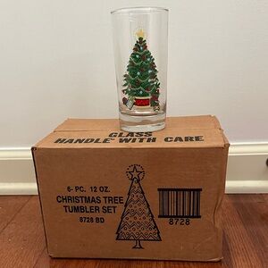 Vintage Home Interiors Christmas Tree Tumbler Set